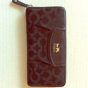 Coach wallet
